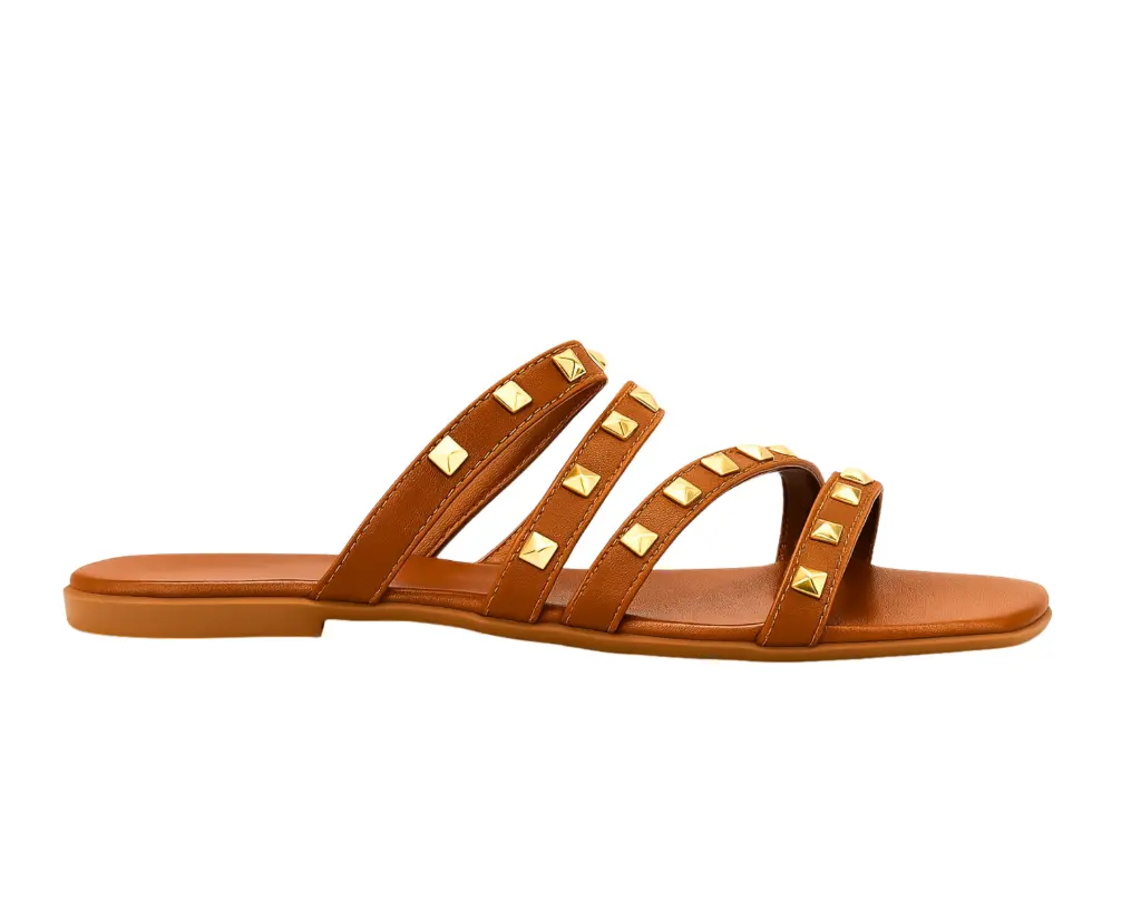 SANDALIA F. NACIONAL MARRÓN C/ TACHAS NSA02